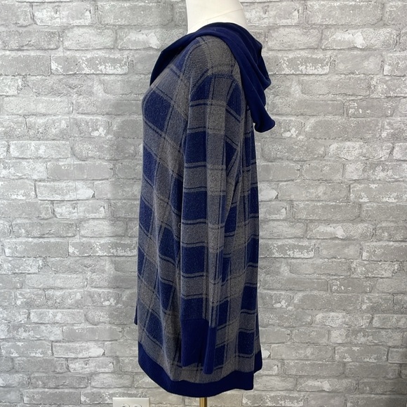 Maurices Blue and Gray Plaid Hooded Cardigan - Picture 3 of 6